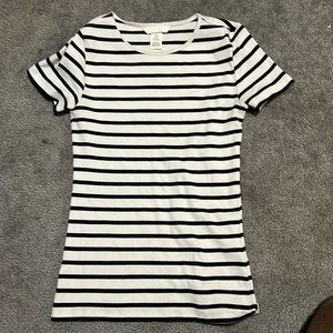 H&M long t shirt